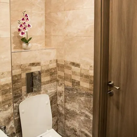 Diana Apartment